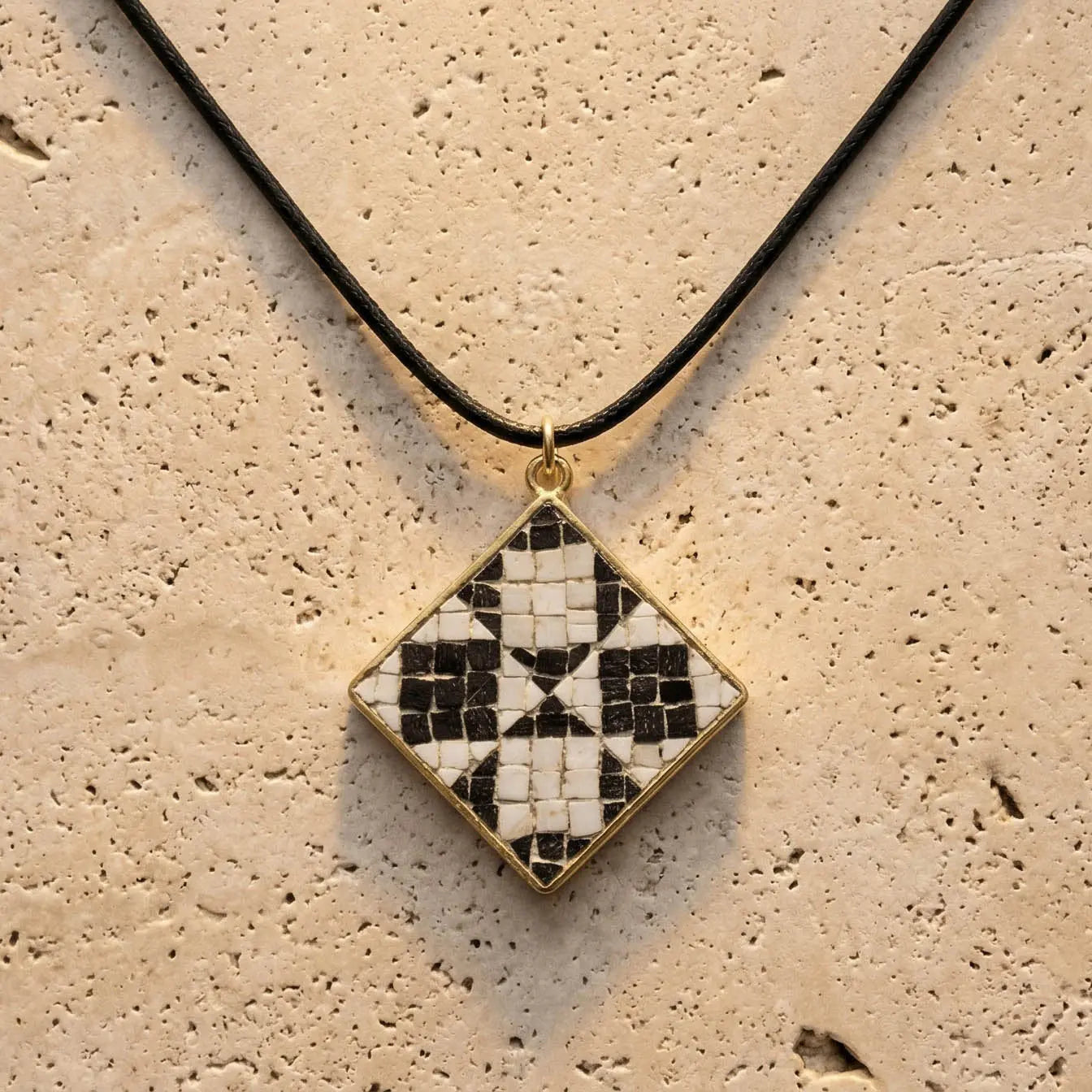 Handcrafted Roman mosaic pendant with gold leaf and Venetian glass tesserae by Fabio Bordi